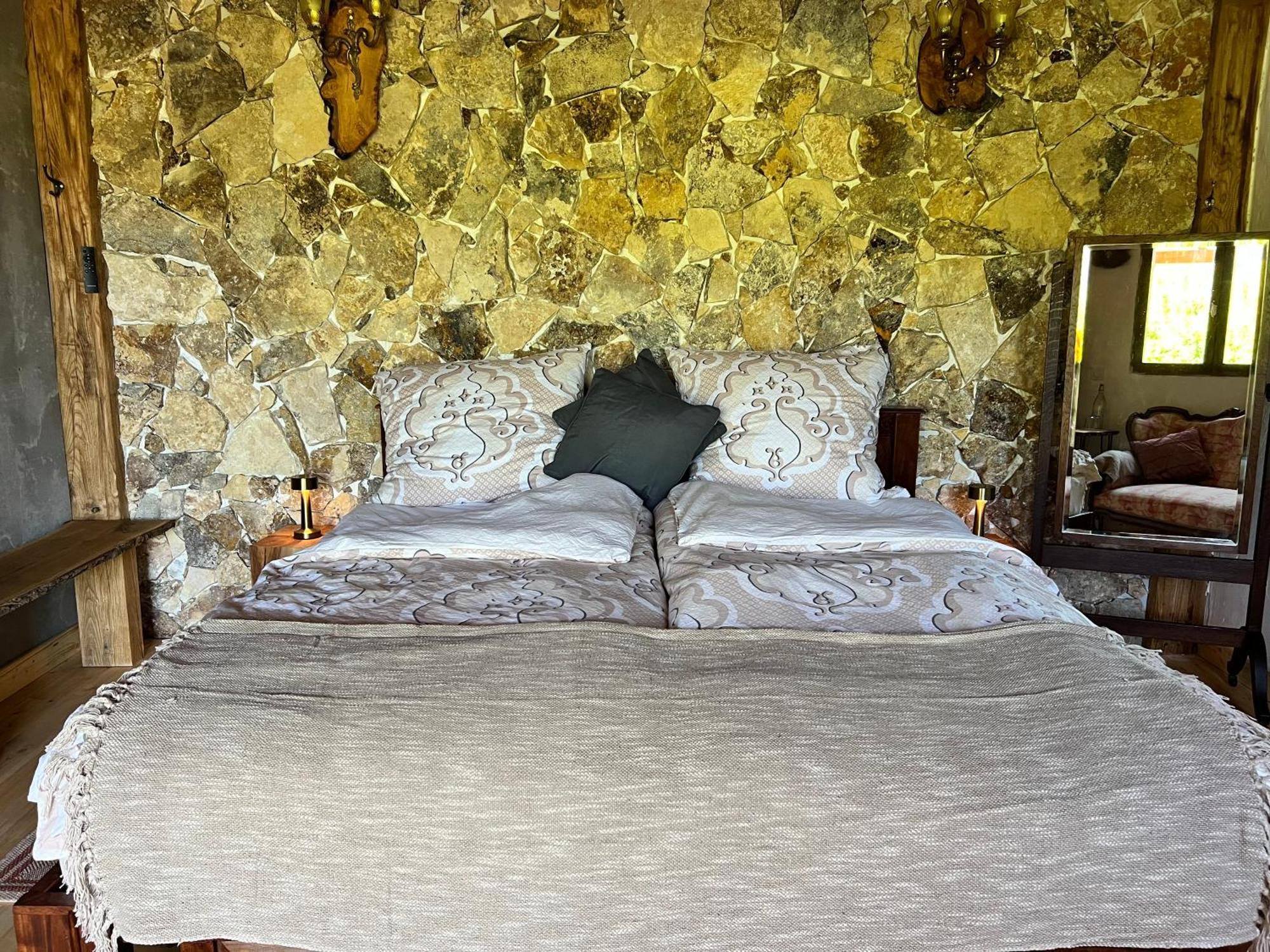 Les Magnels Bed & Breakfast Valleraugue Eksteriør bilde