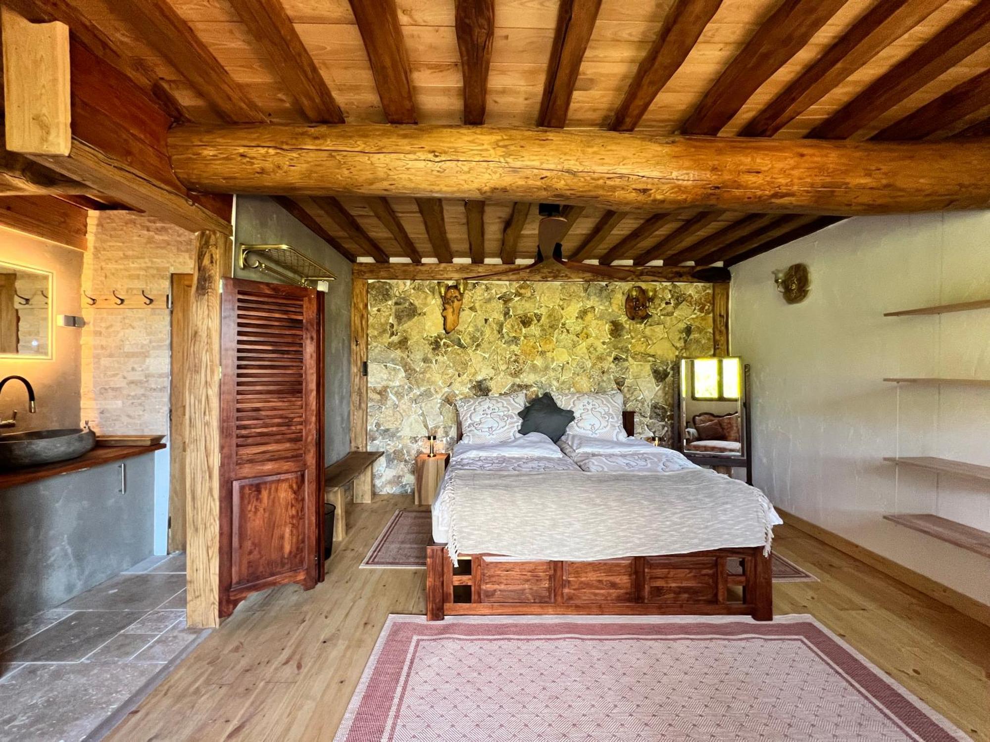 Les Magnels Bed & Breakfast Valleraugue Eksteriør bilde
