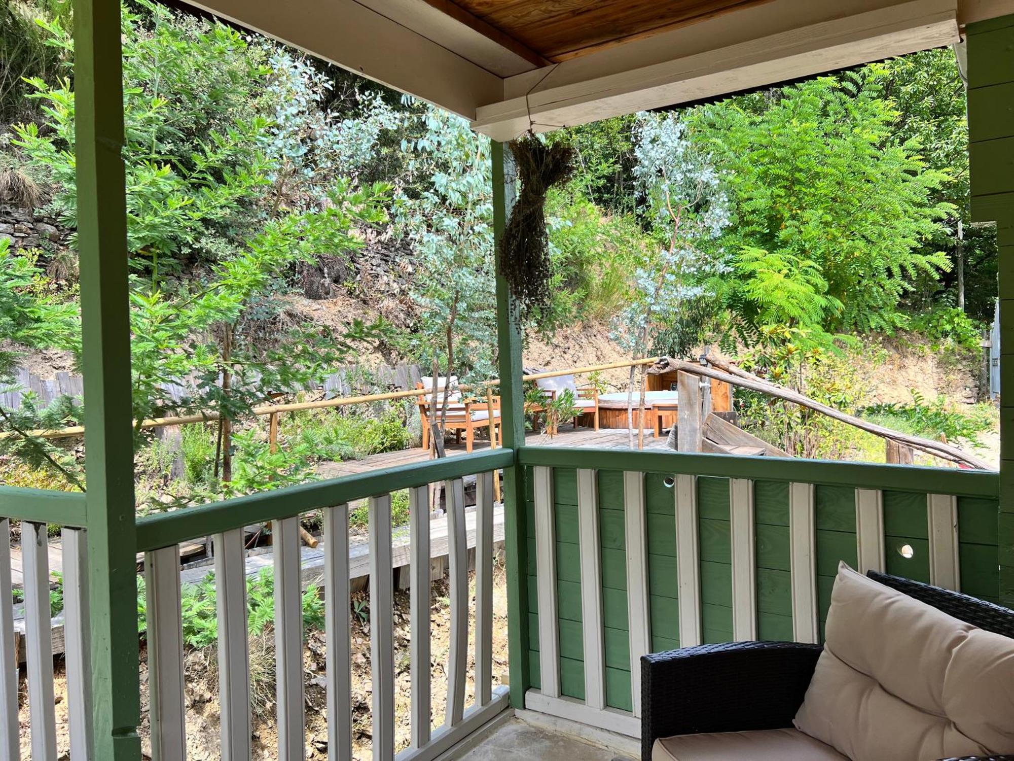 Les Magnels Bed & Breakfast Valleraugue Rom bilde