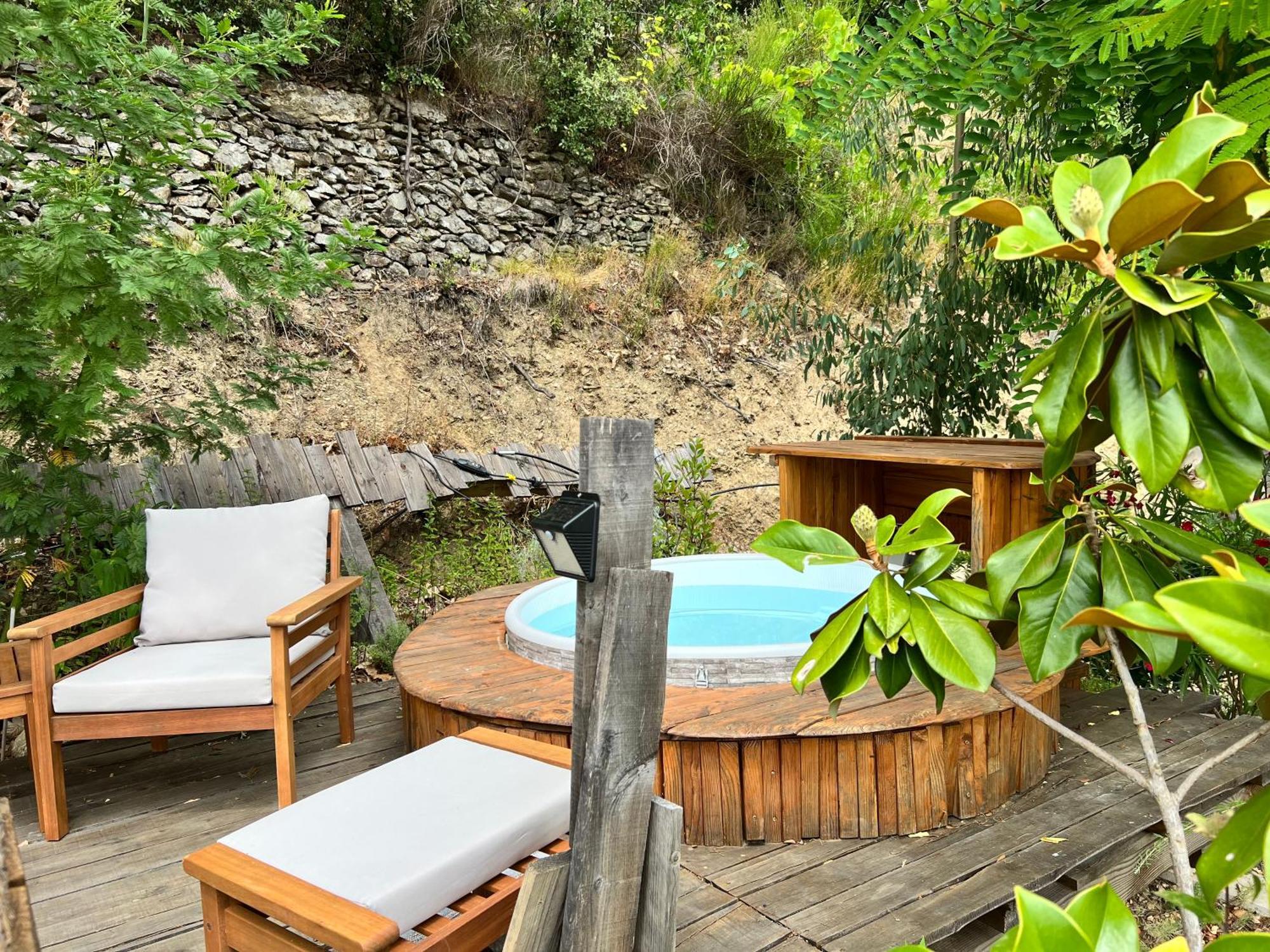 Les Magnels Bed & Breakfast Valleraugue Rom bilde