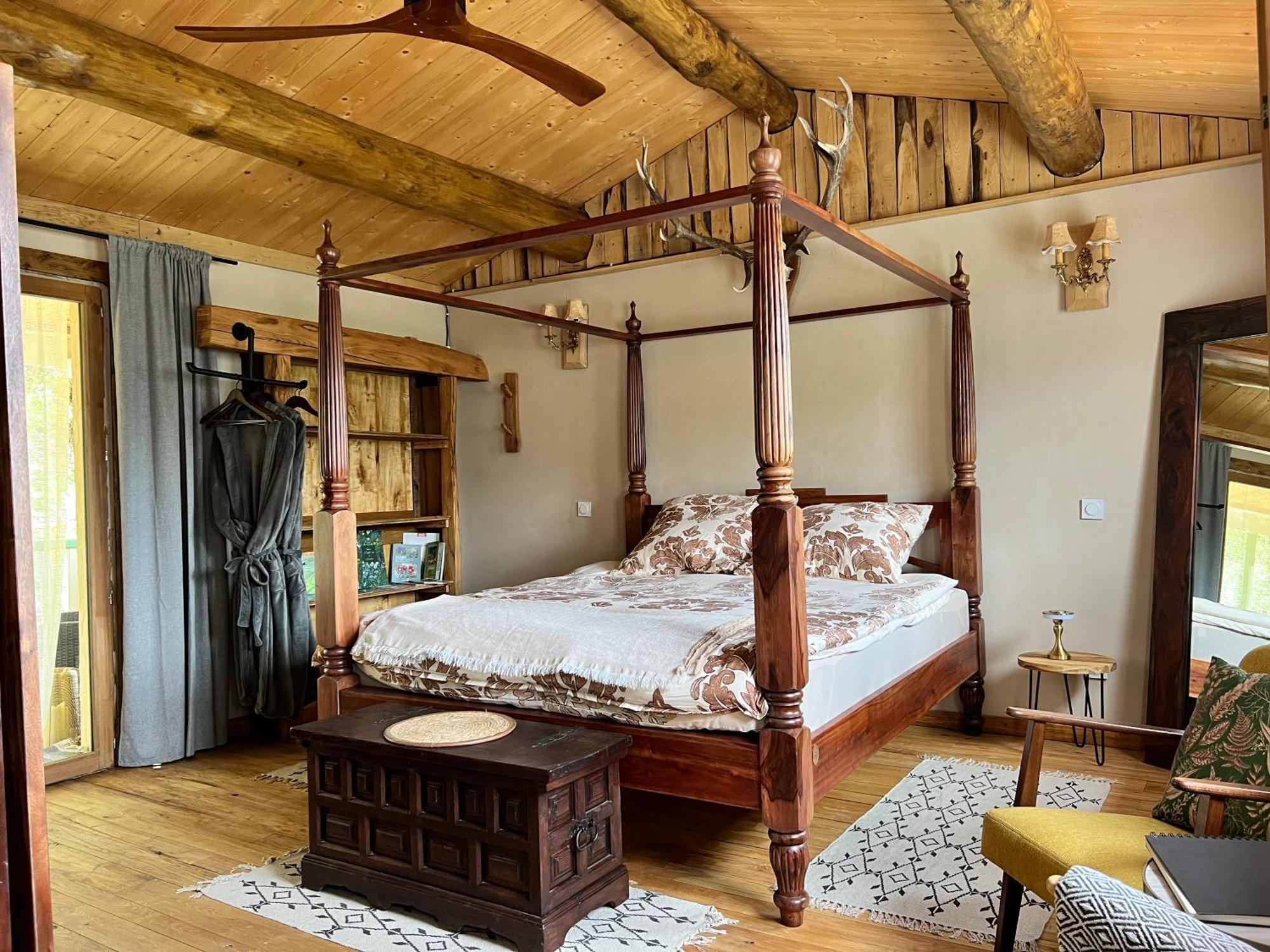 Les Magnels Bed & Breakfast Valleraugue Eksteriør bilde
